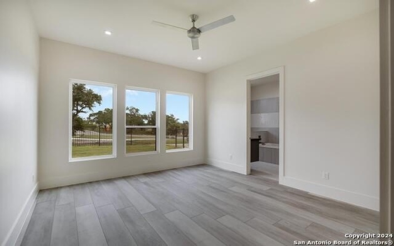 25907 Morhiss Pt, San Antonio, TX 78006, 4 Bedrooms Bedrooms, ,5 BathroomsBathrooms,Residential,For Sale,25907 Morhiss Pt,1849477