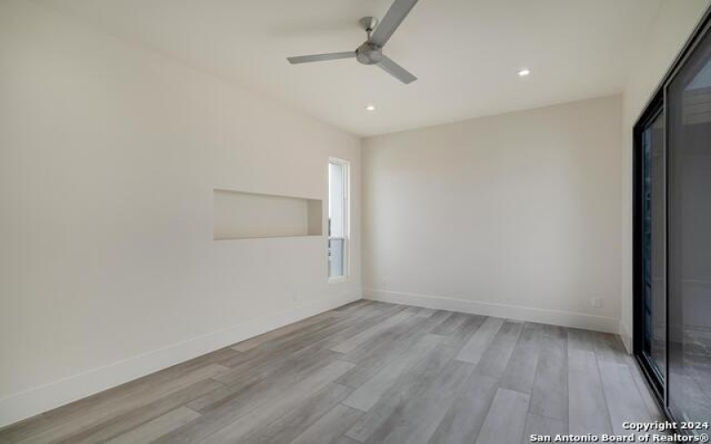 25907 Morhiss Pt, San Antonio, TX 78006, 4 Bedrooms Bedrooms, ,5 BathroomsBathrooms,Residential,For Sale,25907 Morhiss Pt,1849477