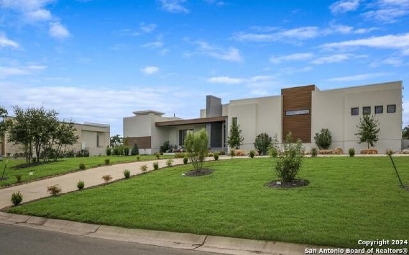 25907 Morhiss Pt, San Antonio, TX 78006, 4 Bedrooms Bedrooms, ,5 BathroomsBathrooms,Residential,For Sale,25907 Morhiss Pt,1849477