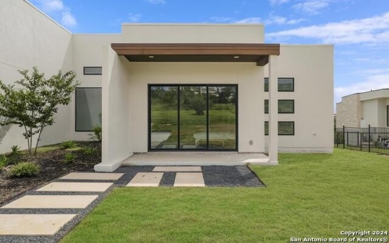 25907 Morhiss Pt, San Antonio, TX 78006, 4 Bedrooms Bedrooms, ,5 BathroomsBathrooms,Residential,For Sale,25907 Morhiss Pt,1849477