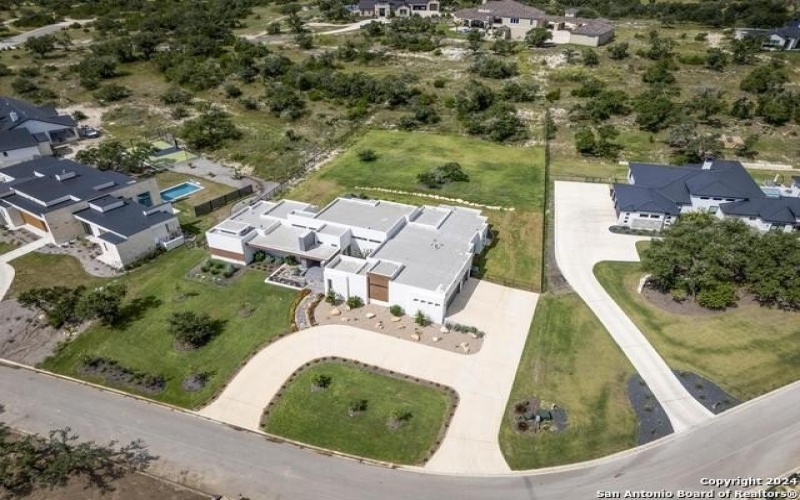 25907 Morhiss Pt, San Antonio, TX 78006, 4 Bedrooms Bedrooms, ,5 BathroomsBathrooms,Residential,For Sale,25907 Morhiss Pt,1849477