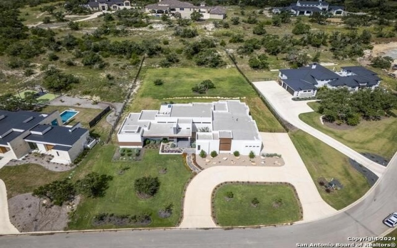 25907 Morhiss Pt, San Antonio, TX 78006, 4 Bedrooms Bedrooms, ,5 BathroomsBathrooms,Residential,For Sale,25907 Morhiss Pt,1849477