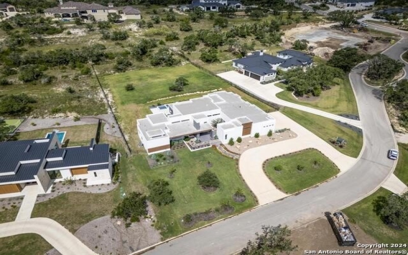 25907 Morhiss Pt, San Antonio, TX 78006, 4 Bedrooms Bedrooms, ,5 BathroomsBathrooms,Residential,For Sale,25907 Morhiss Pt,1849477