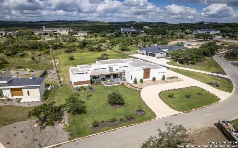25907 Morhiss Pt, San Antonio, TX 78006, 4 Bedrooms Bedrooms, ,5 BathroomsBathrooms,Residential,For Sale,25907 Morhiss Pt,1849477