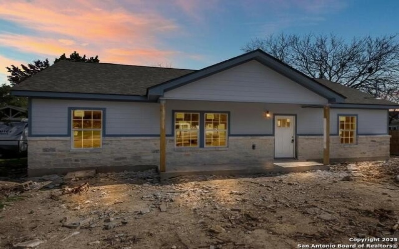 1080 Green Hill, Canyon Lake, TX 78133, 3 Bedrooms Bedrooms, ,2 BathroomsBathrooms,Residential,For Sale,1080 Green Hill,1849572