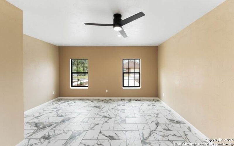 615 S Camp St, Seguin, TX 78155, 3 Bedrooms Bedrooms, ,2 BathroomsBathrooms,Residential,For Sale,615 S Camp St,1849605