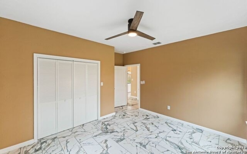 615 S Camp St, Seguin, TX 78155, 3 Bedrooms Bedrooms, ,2 BathroomsBathrooms,Residential,For Sale,615 S Camp St,1849605