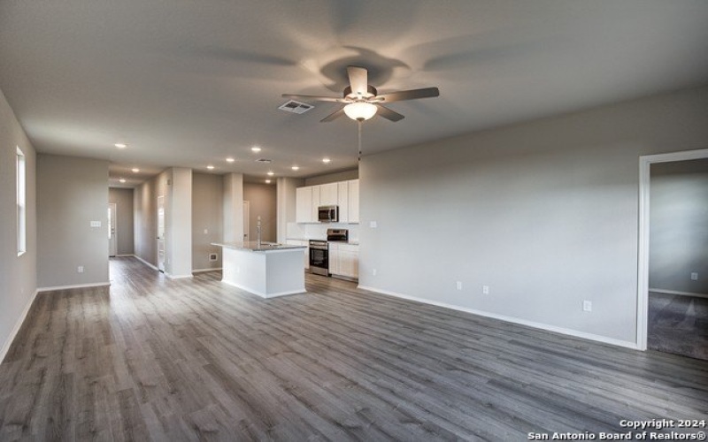 2539 Dry Moss Way, San Antonio, TX 78224, 4 Bedrooms Bedrooms, ,2 BathroomsBathrooms,Residential,For Sale,2539 Dry Moss Way,1841838