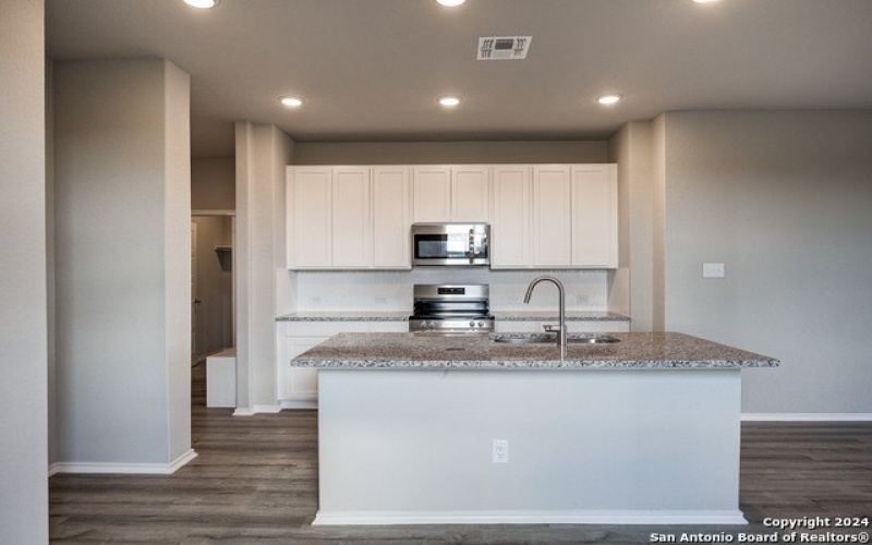 2539 Dry Moss Way, San Antonio, TX 78224, 4 Bedrooms Bedrooms, ,2 BathroomsBathrooms,Residential,For Sale,2539 Dry Moss Way,1841838