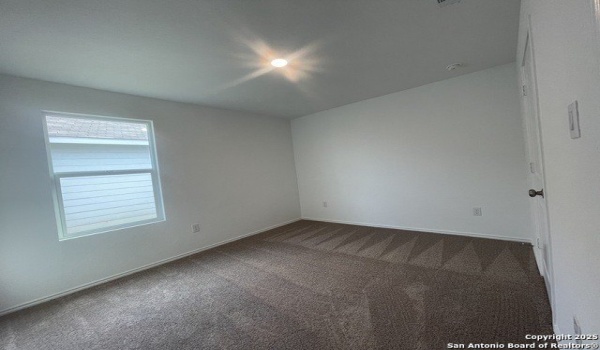 6948 Calcite Trl, Elmendorf, TX 78112, 3 Bedrooms Bedrooms, ,2 BathroomsBathrooms,Residential Lease,For Rent,6948 Calcite Trl,1842013
