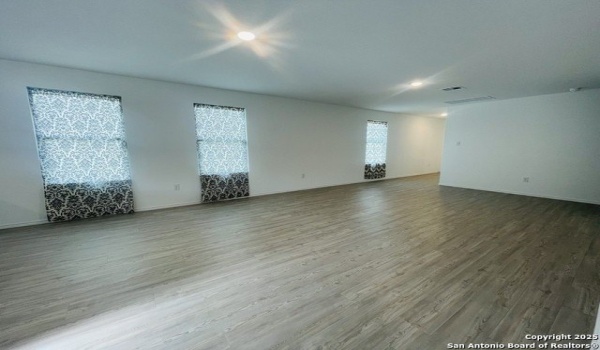 6948 Calcite Trl, Elmendorf, TX 78112, 3 Bedrooms Bedrooms, ,2 BathroomsBathrooms,Residential Lease,For Rent,6948 Calcite Trl,1842013