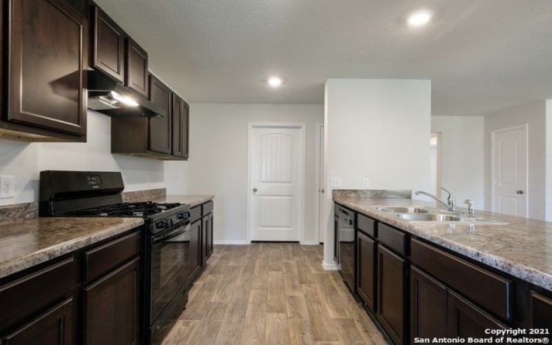 7302 Blue Moon Cove, San Antonio, TX 78252, 4 Bedrooms Bedrooms, ,3 BathroomsBathrooms,Residential,For Sale,7302 Blue Moon Cove,1843169