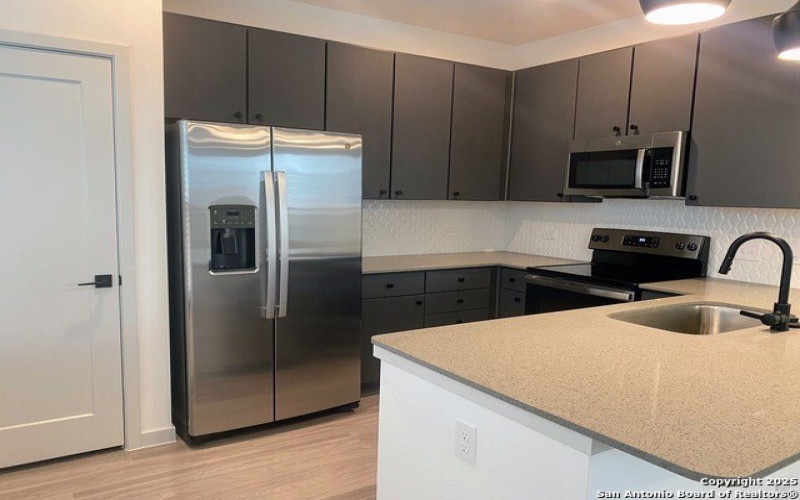1036 Amaya Ave, New Braunfels, TX 78130, 4 Bedrooms Bedrooms, ,3 BathroomsBathrooms,Residential Lease,For Rent,1036 Amaya Ave,1844215
