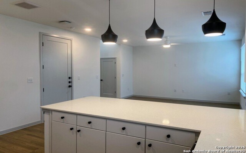 1048 Amaya Ave, New Braunfels, TX 78130, 2 Habitaciones Habitaciones , ,2 BañosBaños,Residential Lease,En Alquiler,1048 Amaya Ave,1844289