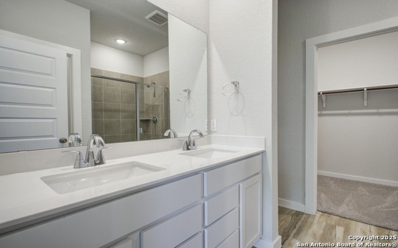 14723 Emerio Drive, San Antonio, TX 78253, 4 Habitaciones Habitaciones , ,2 BañosBaños,Residential,En Venta,14723 Emerio Drive,1851736