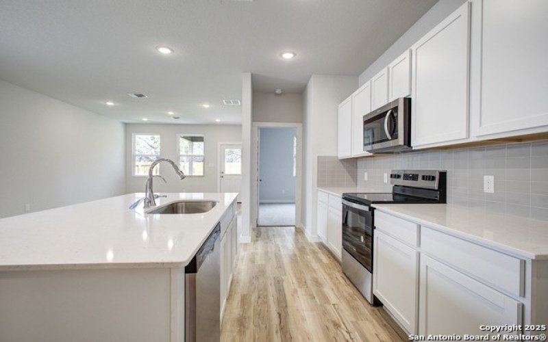 14723 Emerio Drive, San Antonio, TX 78253, 4 Habitaciones Habitaciones , ,2 BañosBaños,Residential,En Venta,14723 Emerio Drive,1851736