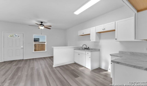 3007 SW McArthur Ave #201, San Antonio, TX 78211, 3 Habitaciones Habitaciones , ,2 BañosBaños,Residential,En Venta,3007 SW McArthur Ave,1852183