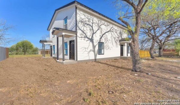 3007 SW McArthur Ave #201, San Antonio, TX 78211, 3 Habitaciones Habitaciones , ,2 BañosBaños,Residential,En Venta,3007 SW McArthur Ave,1852183