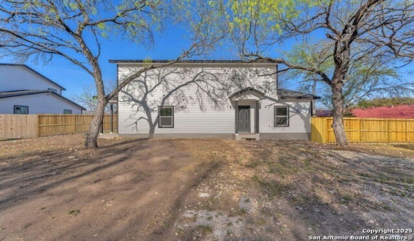 3007 SW McArthur Ave #201, San Antonio, TX 78211, 3 Habitaciones Habitaciones , ,2 BañosBaños,Residential,En Venta,3007 SW McArthur Ave,1852183
