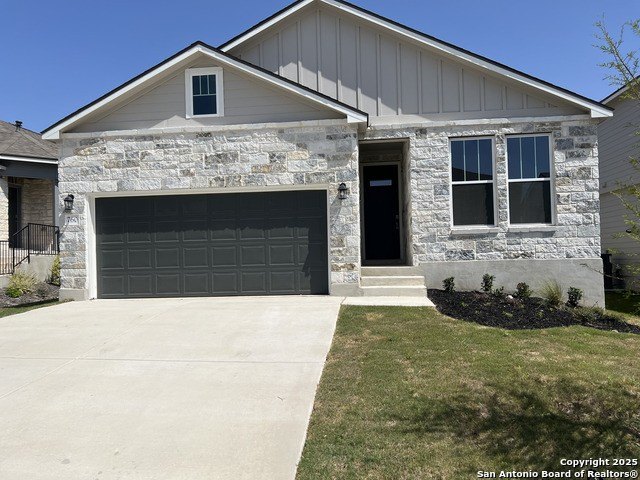 760 Fort Leonard, San Antonio, TX 78245, 4 Habitaciones Habitaciones , ,2 BañosBaños,Residential Lease,En Alquiler,760 Fort Leonard,1852625