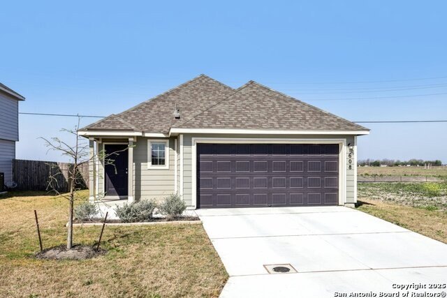 608 Angus, Seguin, TX 78155, 3 Bedrooms Bedrooms, ,2 BathroomsBathrooms,Residential,For Sale,608 Angus,1853194