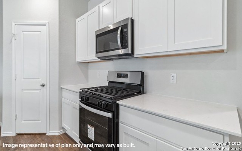 5846 Cosmic Crisp, San Antonio, TX 78252, 5 Bedrooms Bedrooms, ,3 BathroomsBathrooms,Residential,For Sale,5846 Cosmic Crisp,1851017