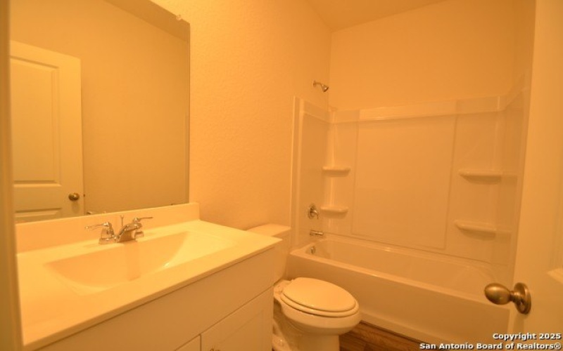 870 Barnacle Court, Adkins, TX 78101, 3 Bedrooms Bedrooms, ,2 BathroomsBathrooms,Residential Lease,For Rent,870 Barnacle Court,1851124