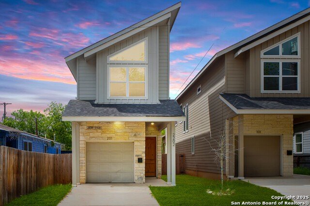 2202 Virginia Blvd, Unit 201, San Antonio, TX 78203, 3 Habitaciones Habitaciones , ,2 BañosBaños,Residential,En Venta,2202 Virginia Blvd, Unit 201,1851142
