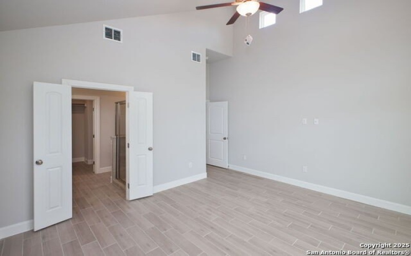 2202 Virginia Blvd, Unit 201, San Antonio, TX 78203, 3 Habitaciones Habitaciones , ,2 BañosBaños,Residential,En Venta,2202 Virginia Blvd, Unit 201,1851142
