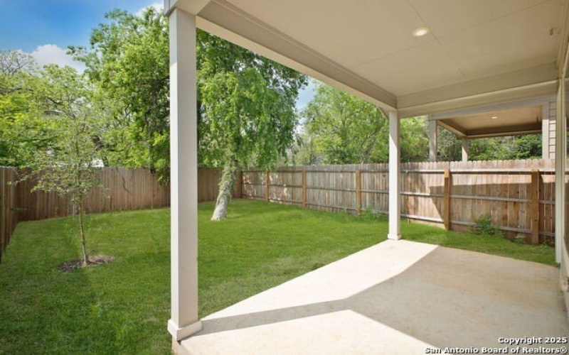 2202 Virginia Blvd, Unit 201, San Antonio, TX 78203, 3 Habitaciones Habitaciones , ,2 BañosBaños,Residential,En Venta,2202 Virginia Blvd, Unit 201,1851142