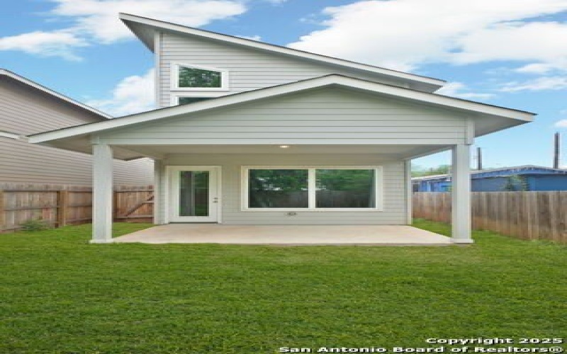 2202 Virginia Blvd, Unit 201, San Antonio, TX 78203, 3 Habitaciones Habitaciones , ,2 BañosBaños,Residential,En Venta,2202 Virginia Blvd, Unit 201,1851142