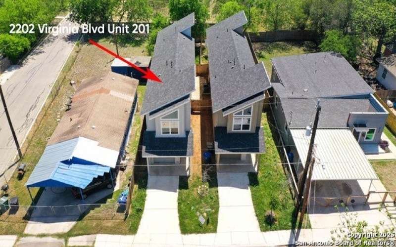 2202 Virginia Blvd, Unit 201, San Antonio, TX 78203, 3 Habitaciones Habitaciones , ,2 BañosBaños,Residential,En Venta,2202 Virginia Blvd, Unit 201,1851142
