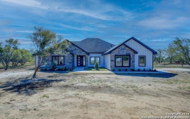 116 HIDDEN RANCH CT, Floresville, TX 78114, 4 Habitaciones Habitaciones , ,3 BañosBaños,Residential,En Venta,116 HIDDEN RANCH CT,1851188