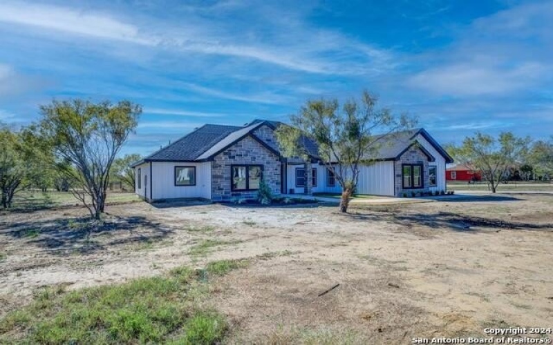 116 HIDDEN RANCH CT, Floresville, TX 78114, 4 Habitaciones Habitaciones , ,3 BañosBaños,Residential,En Venta,116 HIDDEN RANCH CT,1851188