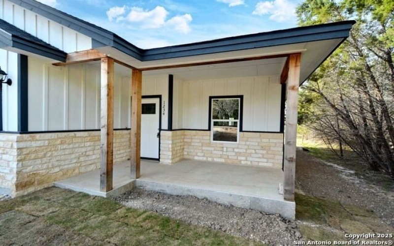 1234 Clearcreek, Canyon Lake, TX 78133, 3 Bedrooms Bedrooms, ,2 BathroomsBathrooms,Residential,For Sale,1234 Clearcreek,1851633