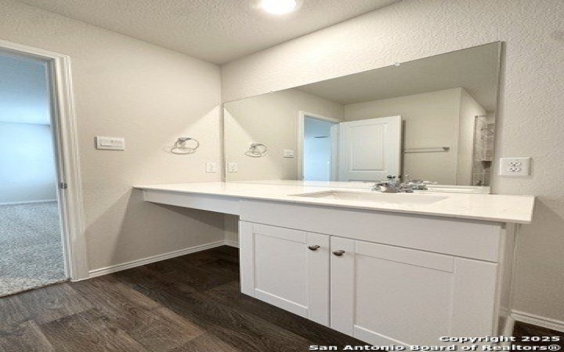 5348 Trinity Run, San Antonio, TX 78253, 5 Bedrooms Bedrooms, ,3 BathroomsBathrooms,Residential Lease,For Rent,5348 Trinity Run,1853977