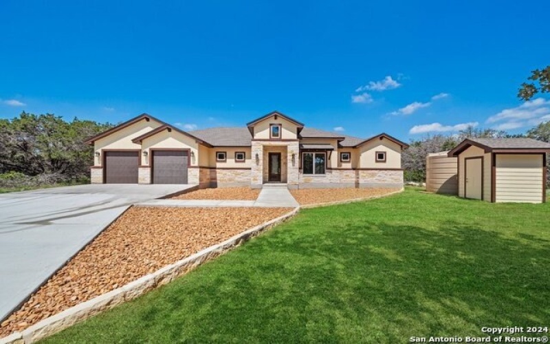 1490 MISTY LN, Spring Branch, TX 78070, 3 Habitaciones Habitaciones , ,2 BañosBaños,Residential,En Venta,1490 MISTY LN,1855160