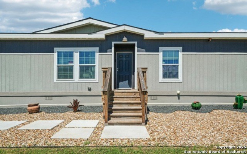 504 E Ansley, San Antonio, TX 78221, 3 Bedrooms Bedrooms, ,2 BathroomsBathrooms,Residential,For Sale,504 E Ansley,1855183