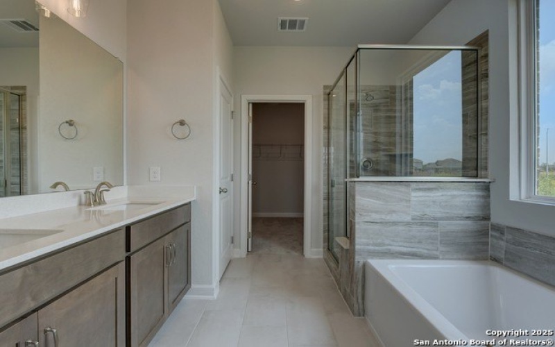 12836 Red Apple Rd., Schertz, TX 78108, 3 Bedrooms Bedrooms, ,2 BathroomsBathrooms,Residential,For Sale,12836 Red Apple Rd.,1855375