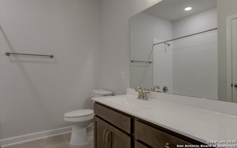 12836 Red Apple Rd., Schertz, TX 78108, 3 Bedrooms Bedrooms, ,2 BathroomsBathrooms,Residential,For Sale,12836 Red Apple Rd.,1855375