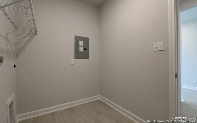 12836 Red Apple Rd., Schertz, TX 78108, 3 Bedrooms Bedrooms, ,2 BathroomsBathrooms,Residential,For Sale,12836 Red Apple Rd.,1855375