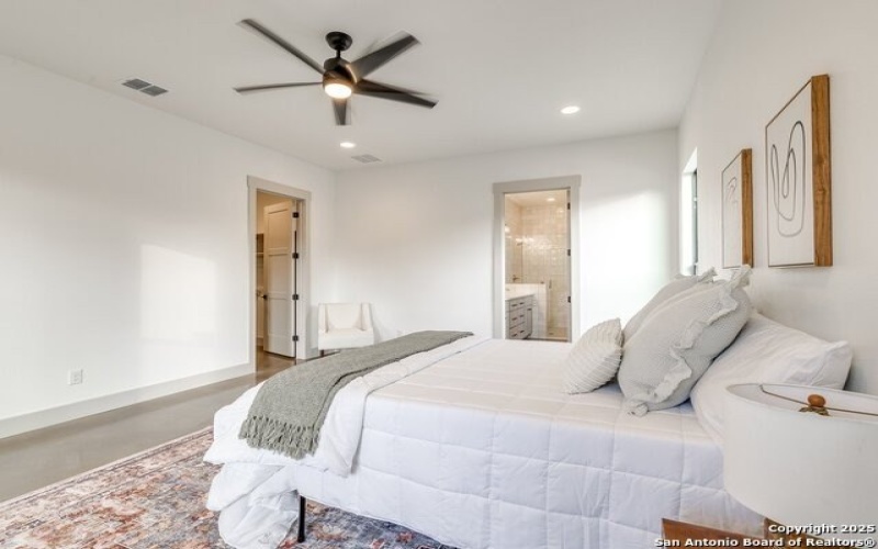 605 Graham, Boerne, TX 78006, 5 Bedrooms Bedrooms, ,3 BathroomsBathrooms,Residential,For Sale,605 Graham,1855682