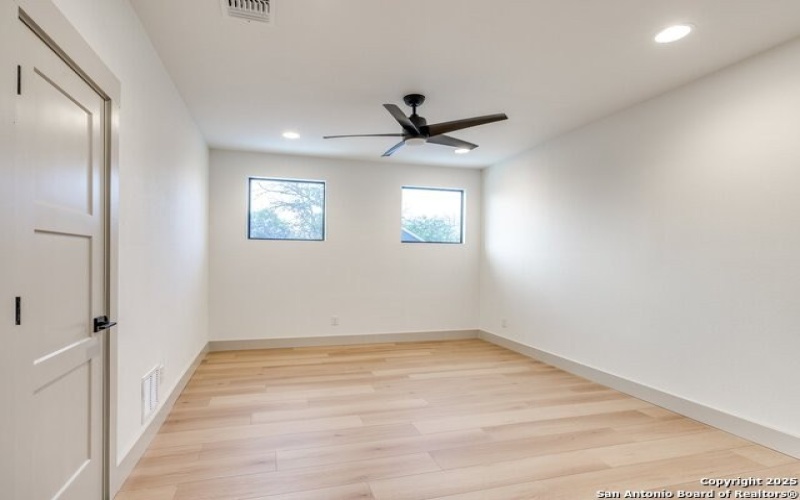 605 Graham, Boerne, TX 78006, 5 Bedrooms Bedrooms, ,3 BathroomsBathrooms,Residential,For Sale,605 Graham,1855682