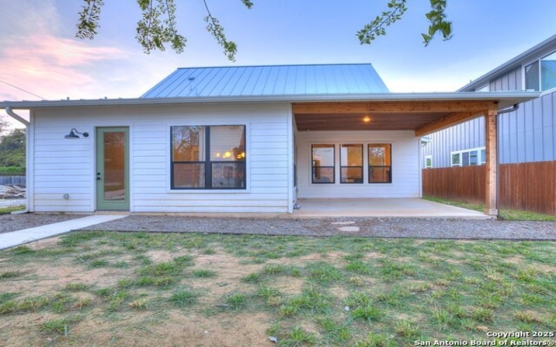 605 Graham, Boerne, TX 78006, 5 Bedrooms Bedrooms, ,3 BathroomsBathrooms,Residential,For Sale,605 Graham,1855682