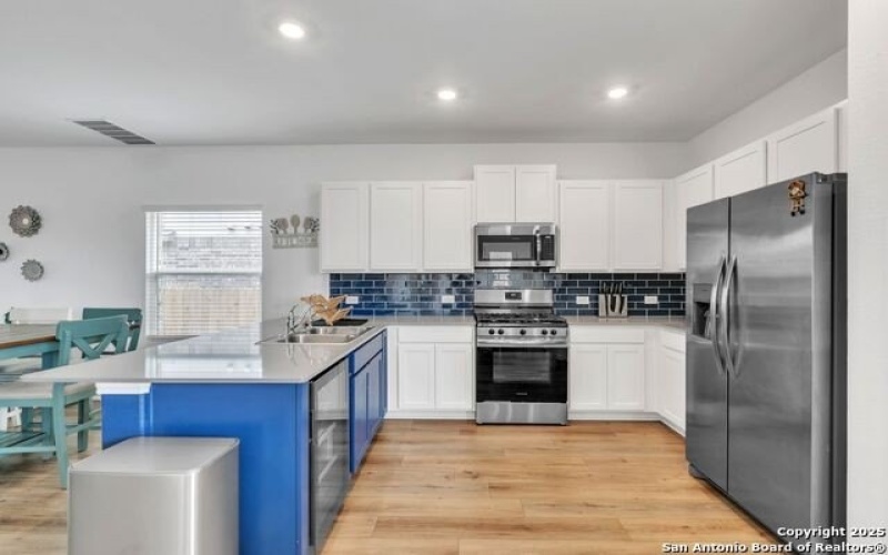 109 Seminole Dr., San Marcos, TX 78666, 3 Habitaciones Habitaciones , ,2 BañosBaños,Residential,En Venta,109 Seminole Dr.,1855911