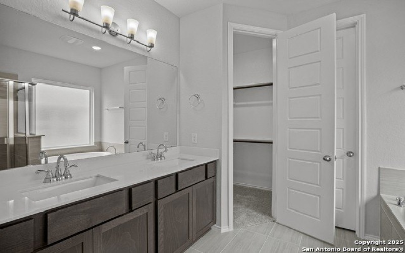 12332 Goulding, San Antonio, TX 78254, 4 Bedrooms Bedrooms, ,3 BathroomsBathrooms,Residential,For Sale,12332 Goulding,1859557