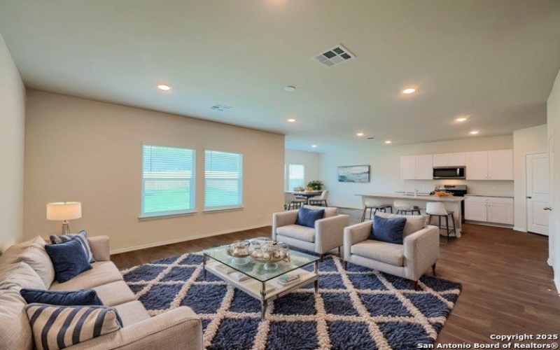 5847 Cosmic Crisp, San Antonio, TX 78252, 4 Bedrooms Bedrooms, ,2 BathroomsBathrooms,Residential Lease,For Rent,5847 Cosmic Crisp,1856397