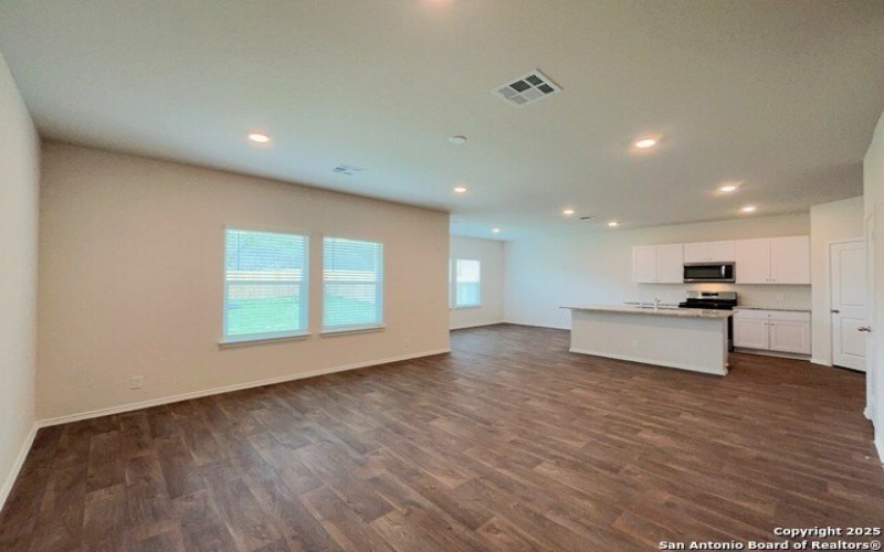5847 Cosmic Crisp, San Antonio, TX 78252, 4 Bedrooms Bedrooms, ,2 BathroomsBathrooms,Residential Lease,For Rent,5847 Cosmic Crisp,1856397