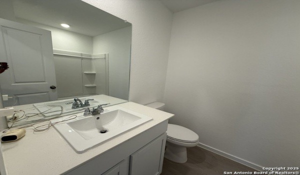 3807 rock mill, San Antonio, TX 78245, 3 Bedrooms Bedrooms, ,2 BathroomsBathrooms,Residential Lease,For Rent,3807 rock mill,1859745