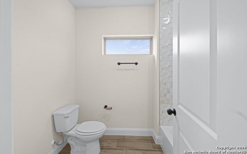 104 HIDDEN PATH, Floresville, TX 78114, 3 Habitaciones Habitaciones , ,2 BañosBaños,Residential,En Venta,104 HIDDEN PATH,1859867